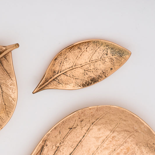 Cast Bronze Leaf Decorative Handmade Tray Vide-poche, Small