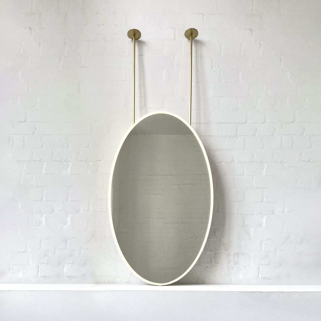 Ovalis™ Ceiling Suspended Illuminated Mirror