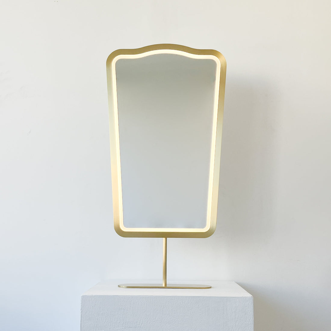 NEW Vintage N.4 Countertop Mirror