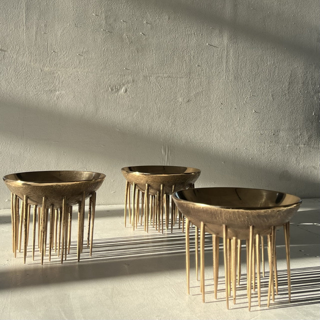 Decorative Bronze Bowl with legs