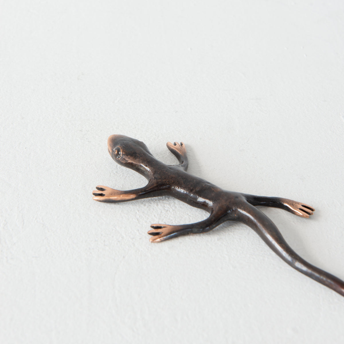 Gecko in Bronze with Patina Paperweight