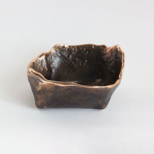 Wabi Sabi Irregular Small Hand Cast Bronze Decorative Bowl, Vide-Poche