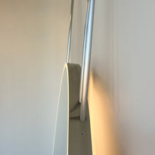 Countertop to Ceiling Round Mirror with Front Illumination