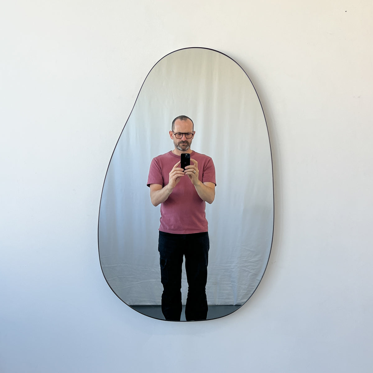 Freeform Irregular shape Mirror with Minimalist Frame