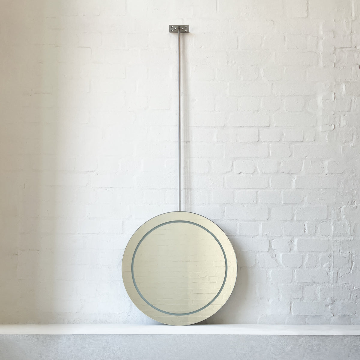 NEW Orbis™ Ceiling-Suspended Illuminated Round Frameless Mirror