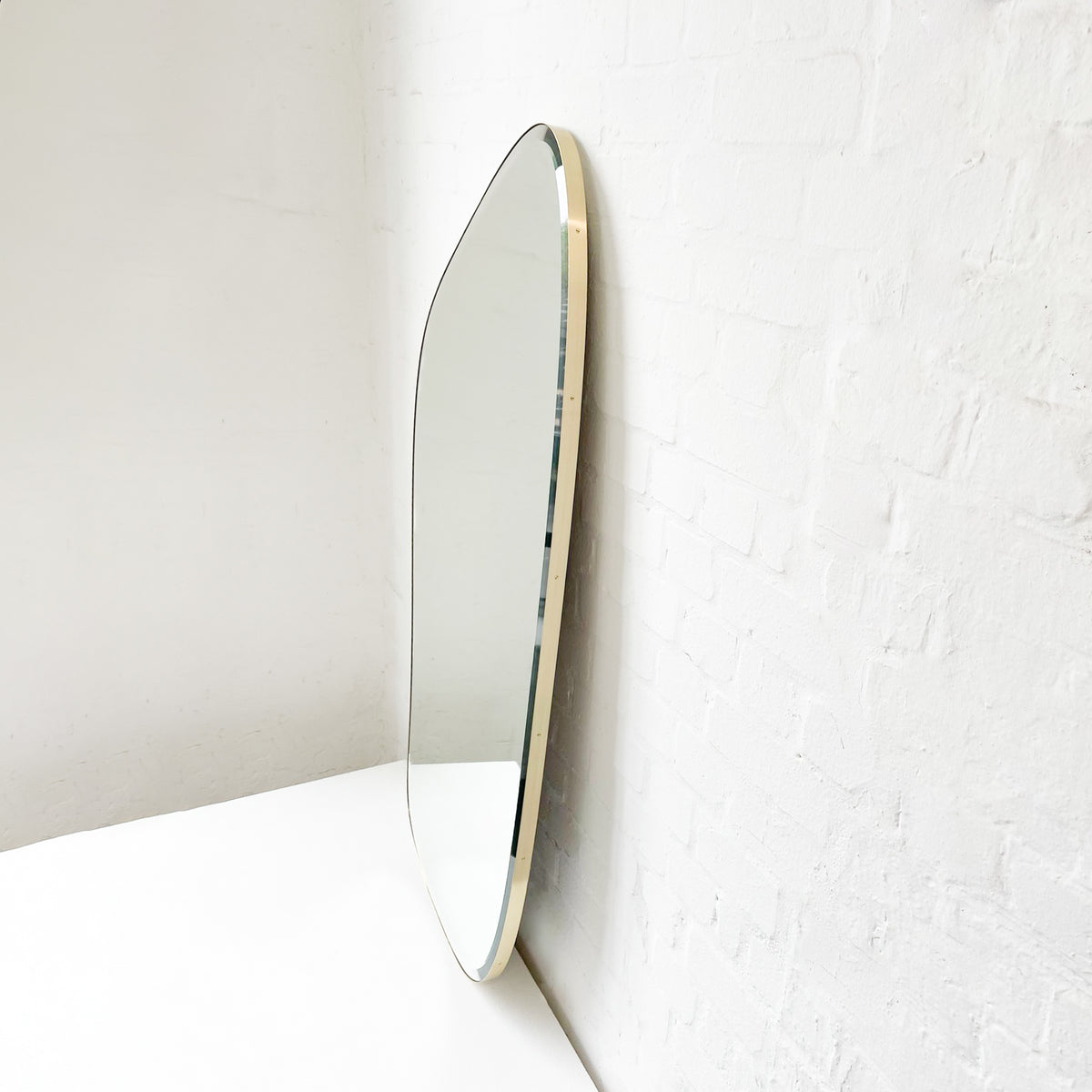 Freeform Bevelled Mirror with Minimalist Brass Frame - E