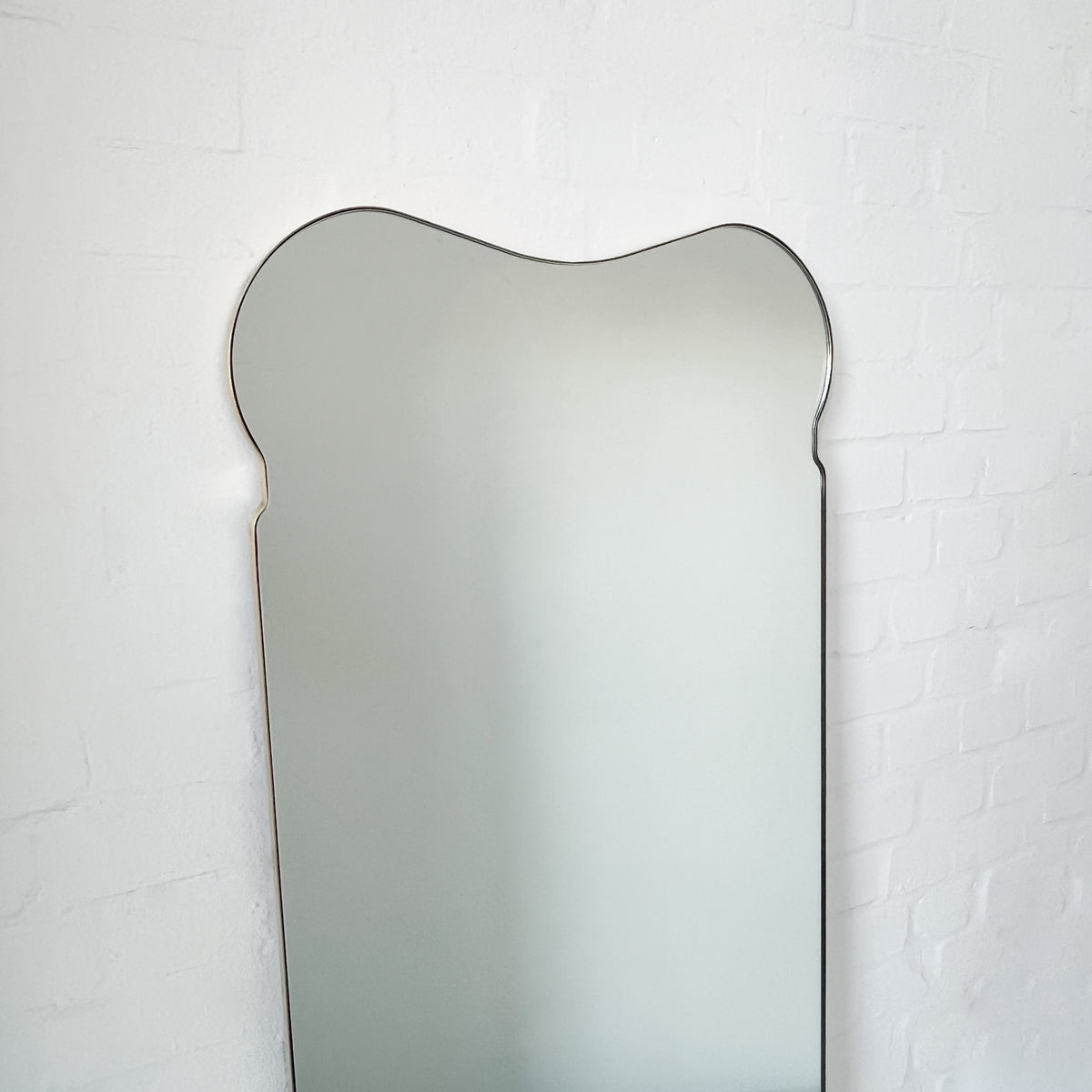 Mid-century style Freeform Mirror with Brass Frame - Vintage N.5