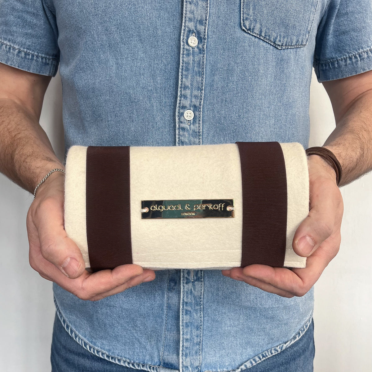 Alguacil & Perkoff Mirrors Complete Sample Case