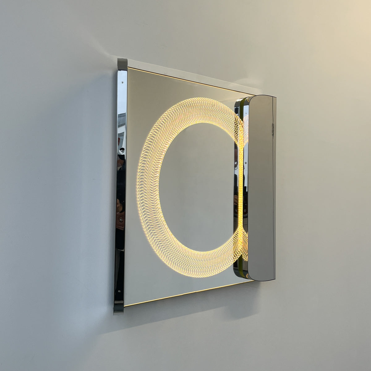 NEW Special Edition Wall Hanging Tryptic Mirror with Illuminated Infinite Pattern