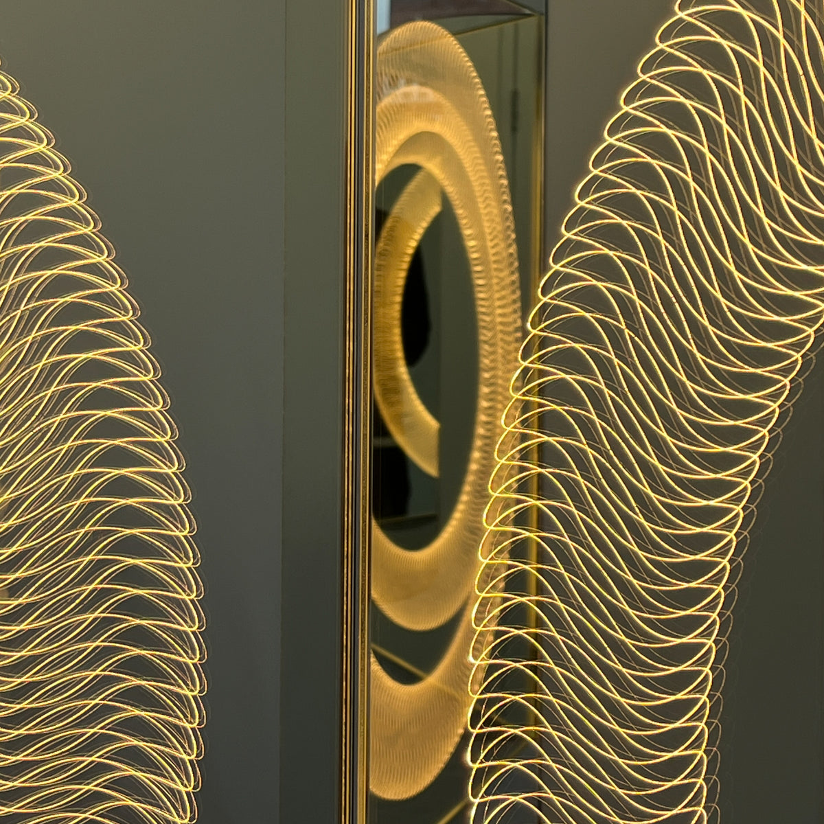 NEW Special Edition Wall Hanging Tryptic Mirror with Illuminated Infinite Pattern