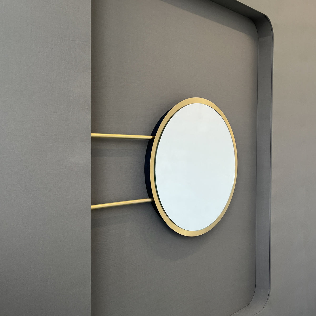 NEW Orbis™ Flag Round Mirror with Tipo™ Geometrical Brass Frame