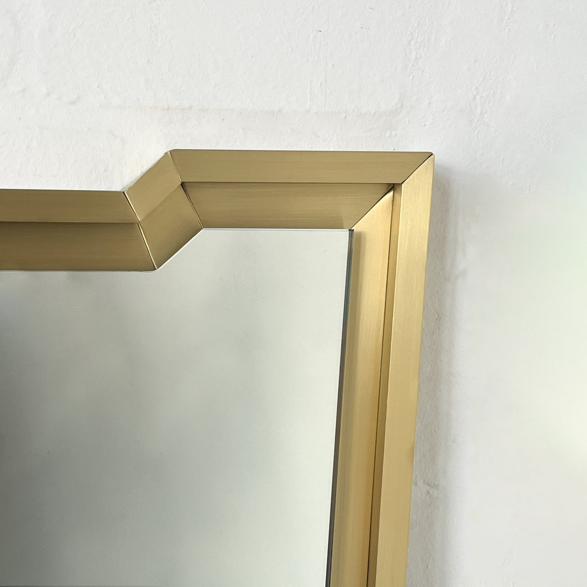 Toledo™  Vintage-Inspired Mirror with Elegant Full Frame