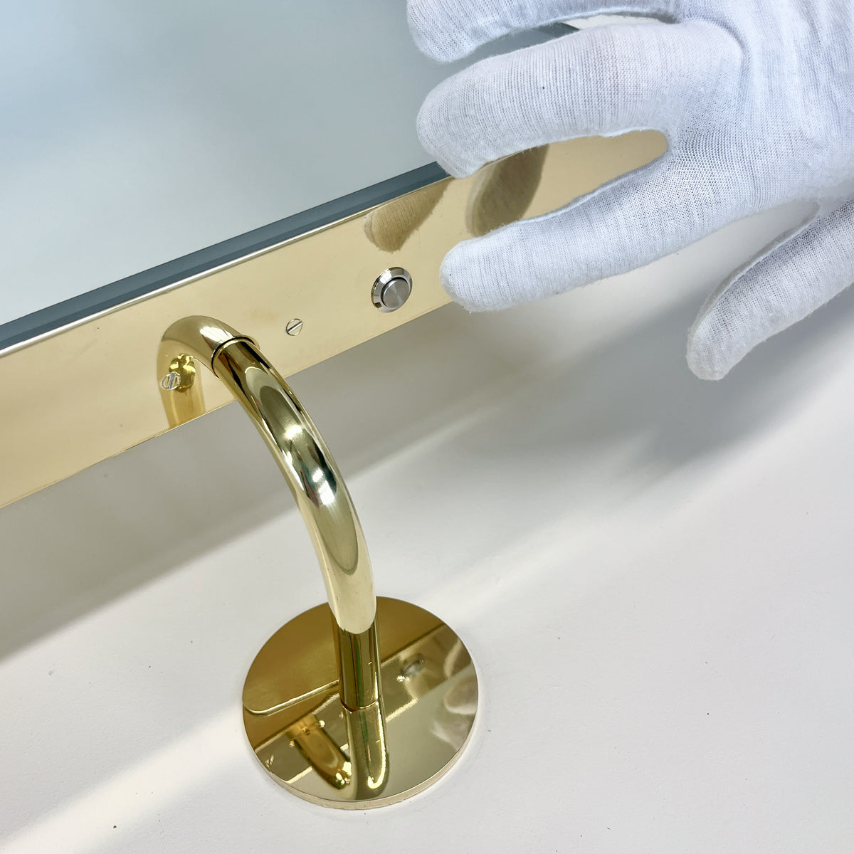 Illuminated Vorso™ Wall Attached Rotating Rectangular Mirror with Polished Brass Frame