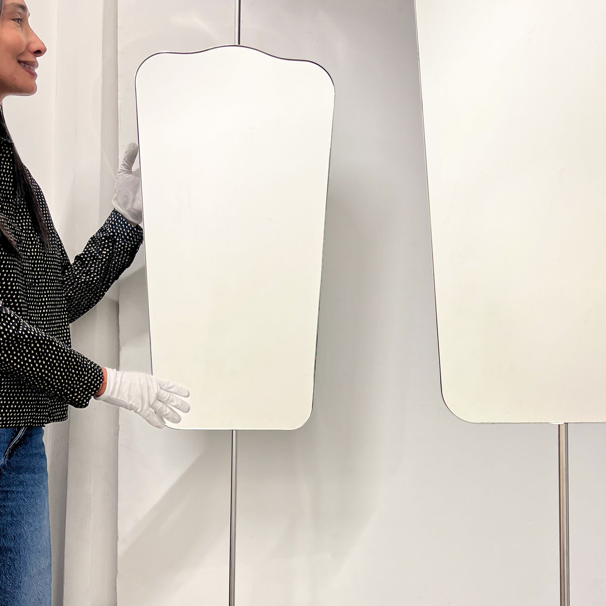 Mid-century Style Countertop to Ceiling Suspended Double-sided Mirror - Vintage N.4