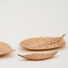 Set of 3 Handmade Cast Bronze Leaves Decorative Dishes, Vide-poche