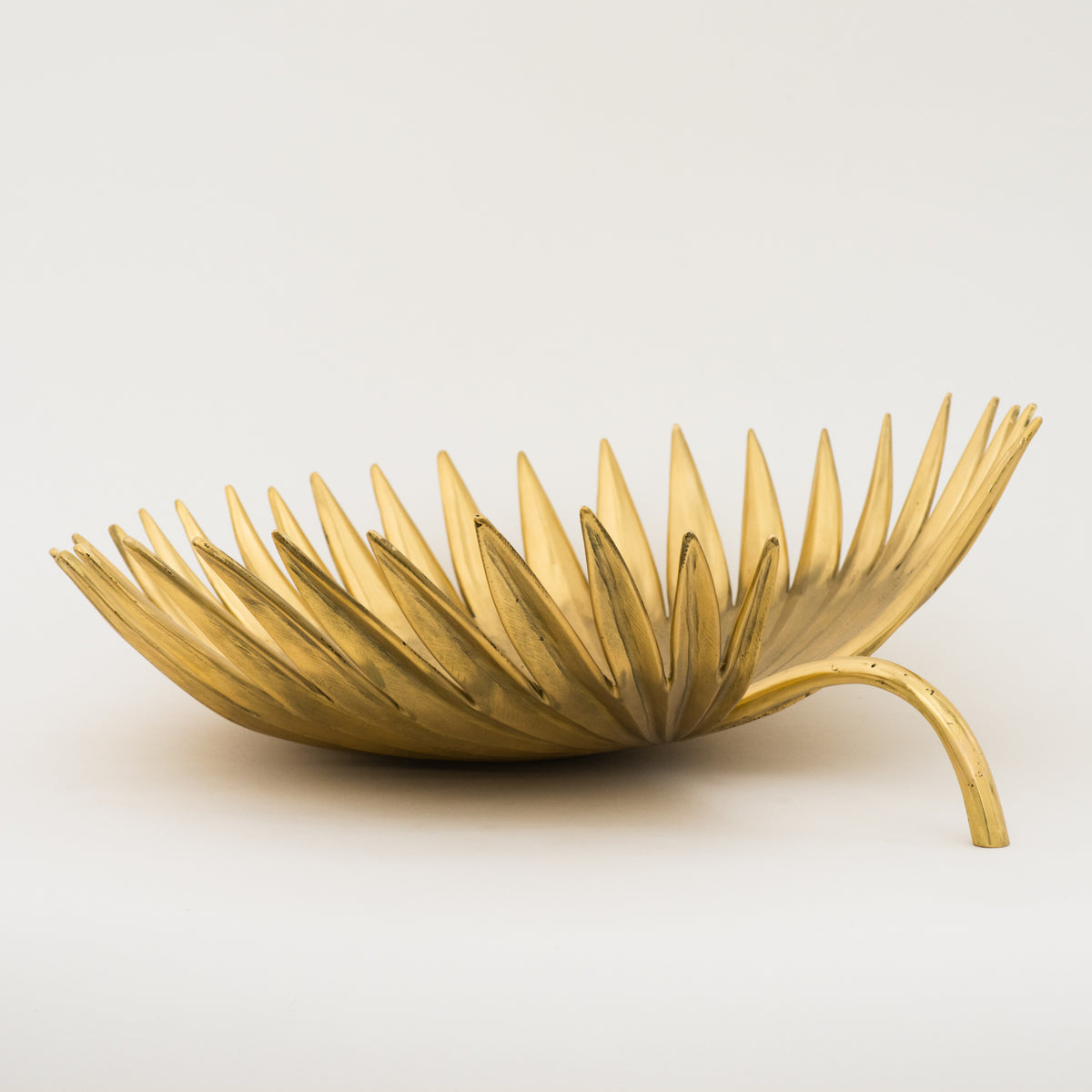 Handcast Brass Palm Tree Leaf Decorative Bowl Sculpture, Large