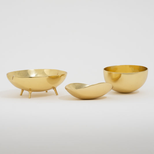 Set of three Polished Brass Decorative Bowls, Vide-poche