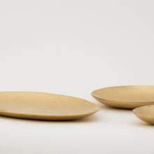 Handcrafted Brushed Brass Decorative Plate Vide-poche, Large