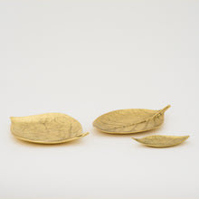 Set of 3 Handmade Brass Leaves Decorative Dishes, Vide-Poche