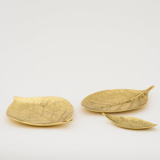 Set of 3 Handmade Brass Leaves Decorative Dishes, Vide-Poche