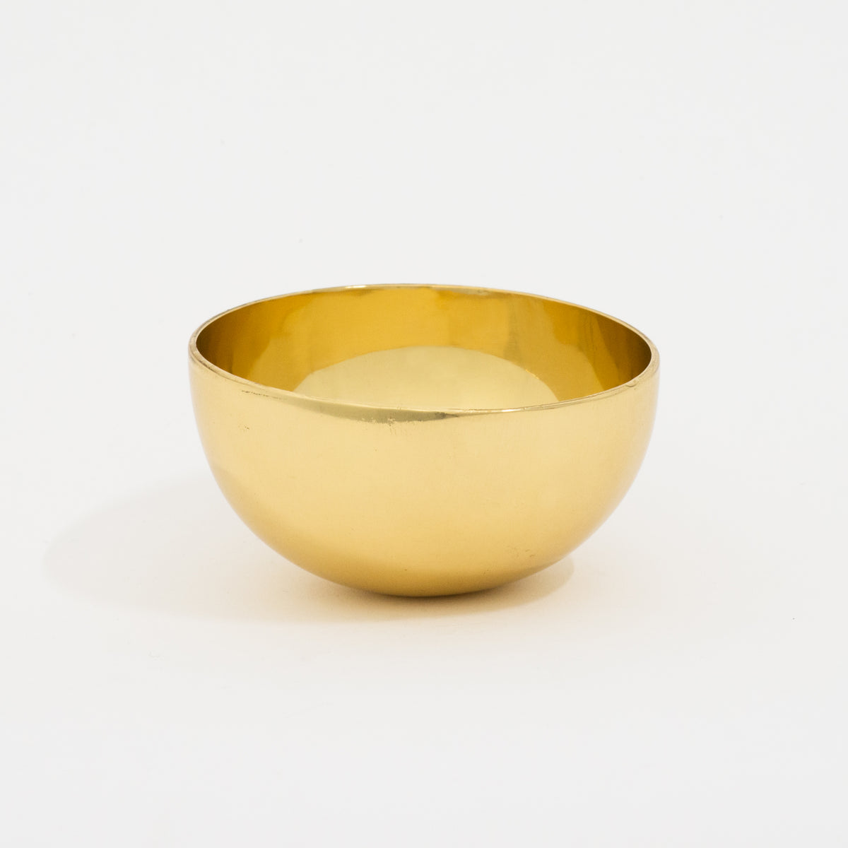Set of three Brushed Brass Decorative Bowls, Vide-poche