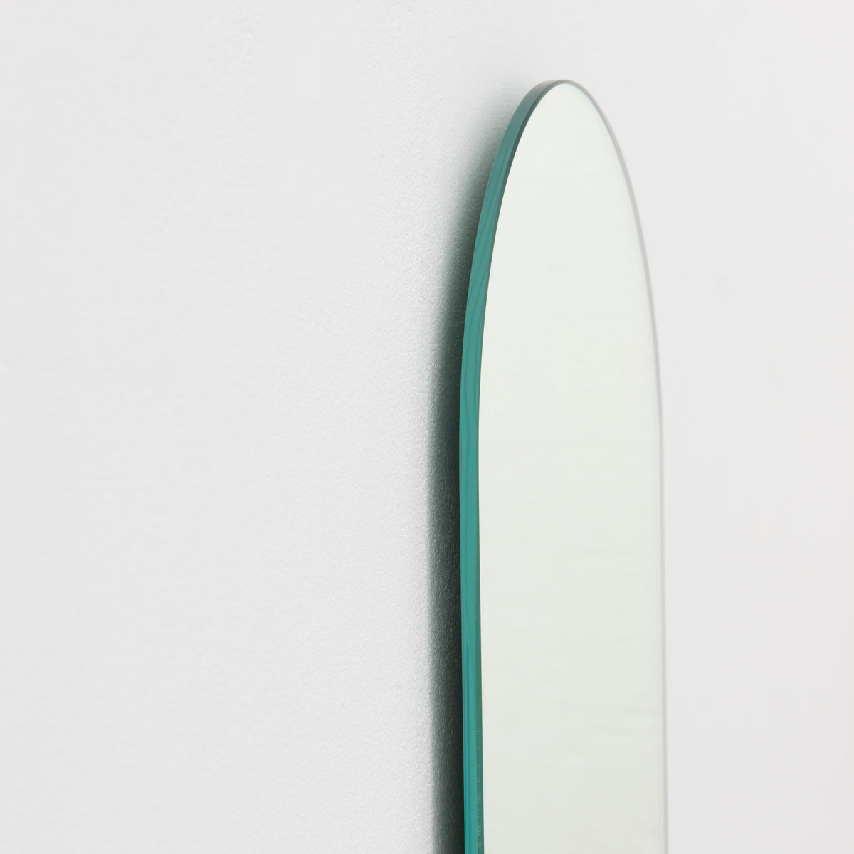 Capsula™ Capsule shaped Minimalist Frameless Mirror