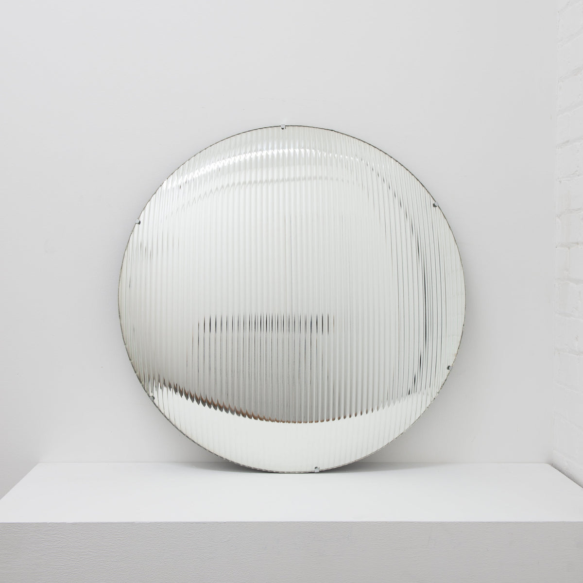 In Stock Orbis Round Reeded Glass Convex Frameless Mirror with Clips