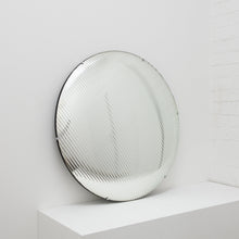 In Stock Orbis Round Reeded Glass Convex Frameless Mirror with Clips