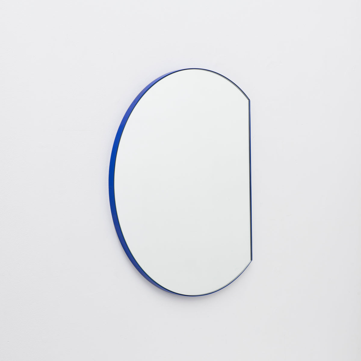 Orbis Trecus™ Cropped Circular Modern Mirror with a Blue Frame