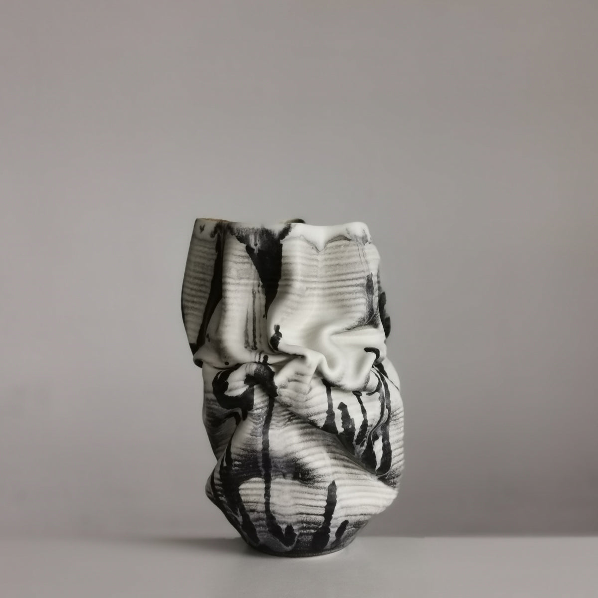 White Dehydrated Form Black Marking, Unique Ceramic Sculpture Vessel N.75, Objet d'Art