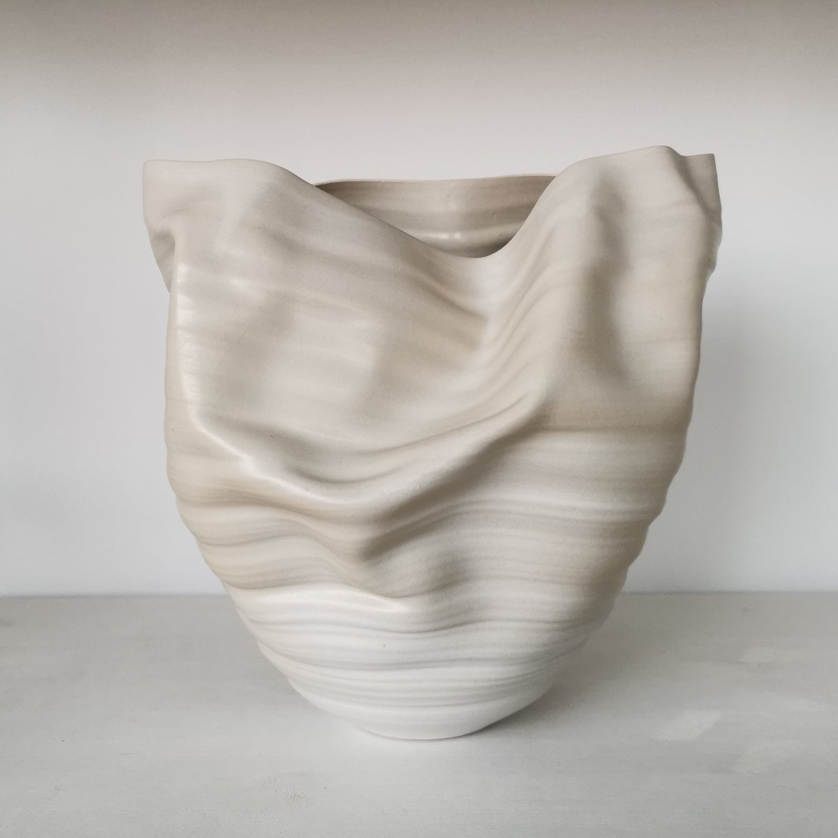 White Ribbed Undulating Form v2 N.22, Ceramic Sculpture, Objet D'Art