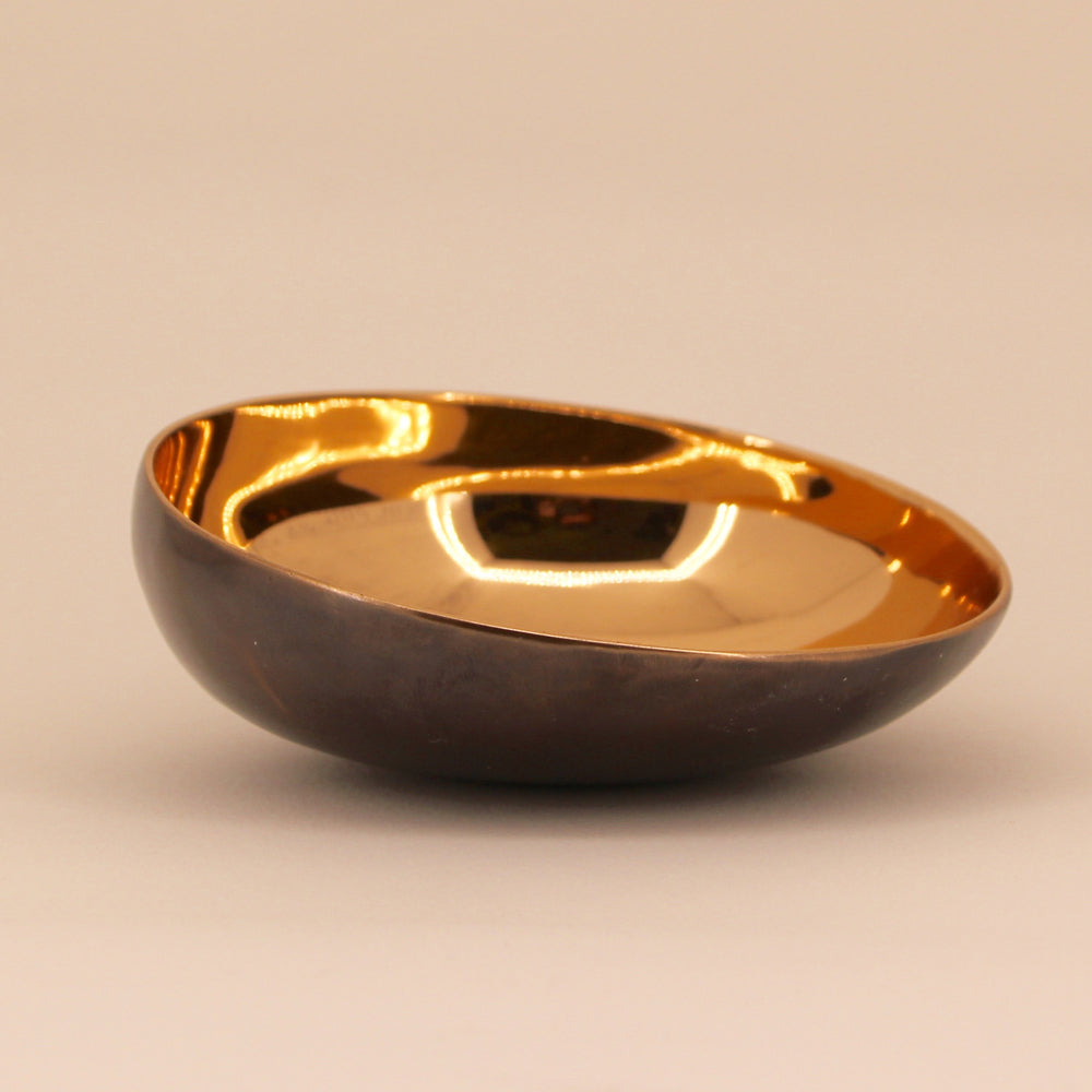 Handmade Cast Bronze Indian Bowl, Vide-Poche