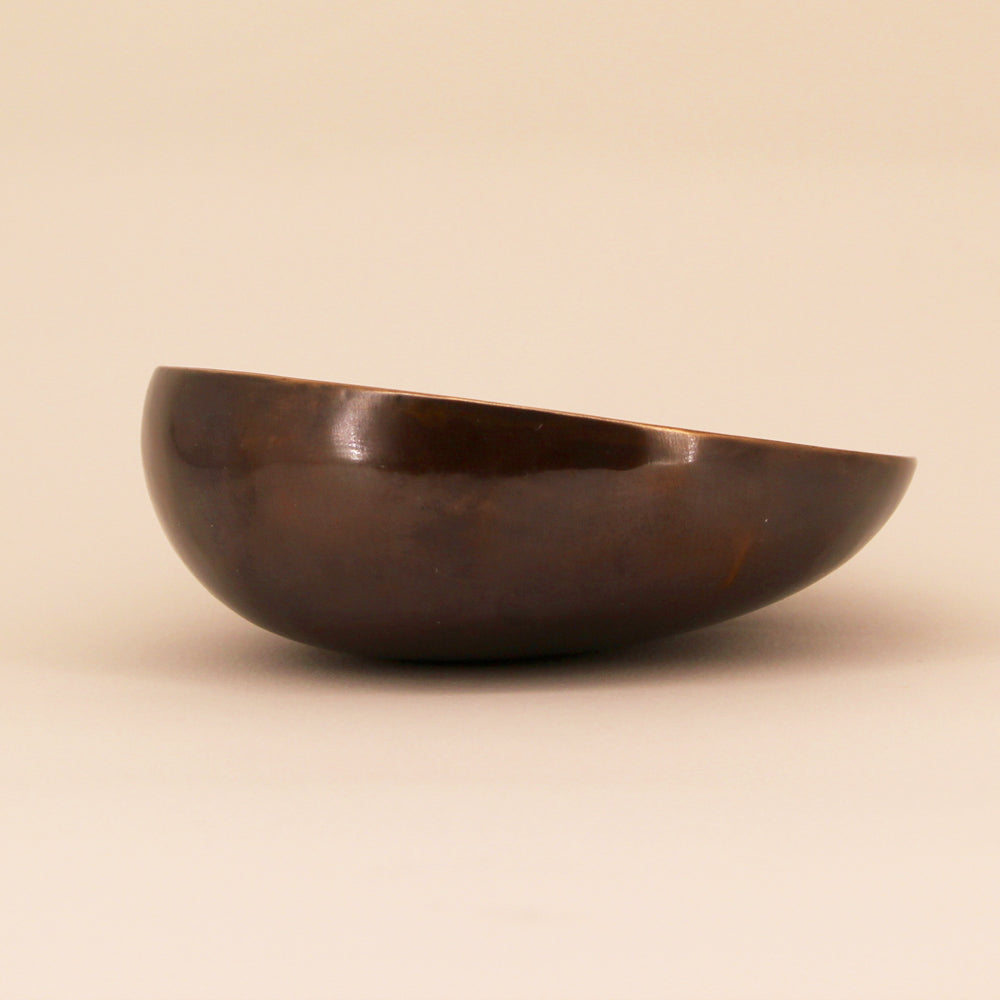 Handmade Cast Bronze Indian Bowl, Vide-Poche